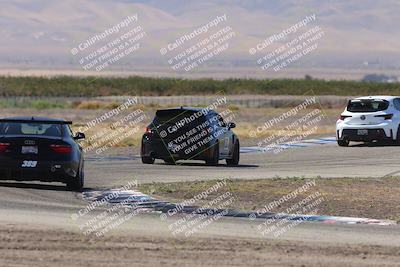 media/Oct-04-2025-OnGrid (Sat) [[44bd565ffa]]/Yellow Group/Grapevine/